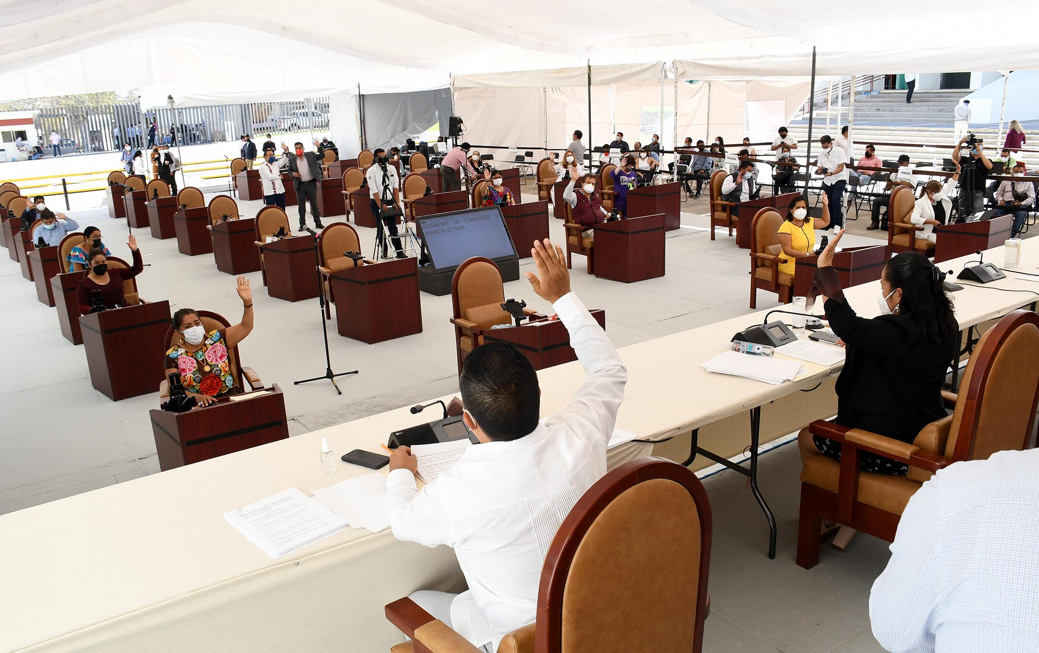 Exhorta Congreso a municipios y al DIF estatal a trabajar sobre equidad en los hogares