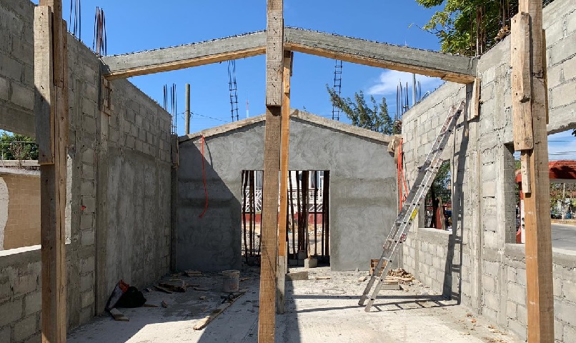 En mes y medio entrega Emilio Montero reconstrucción de la Capilla “Domingo de Ramos”: director de Obras Publicas