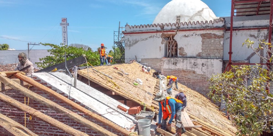 Supervisa Emilio Montero obras de reconstrucción y mejoramiento de alumbrado
