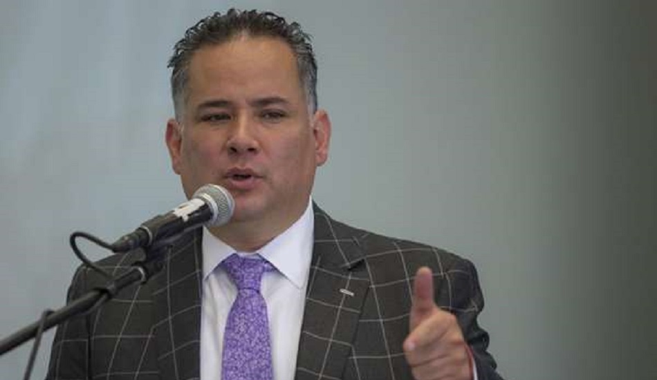 Diputados citan a declarar a Santiago Nieto por desafuero de García Cabeza de Vaca