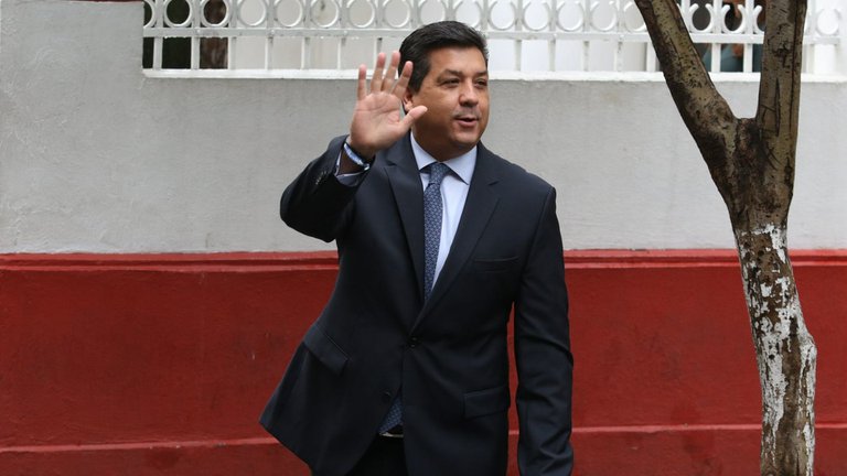 Un juez dio un fuerte revés a García Cabeza de Vaca, el gobernador acusado de delincuencia organizada
