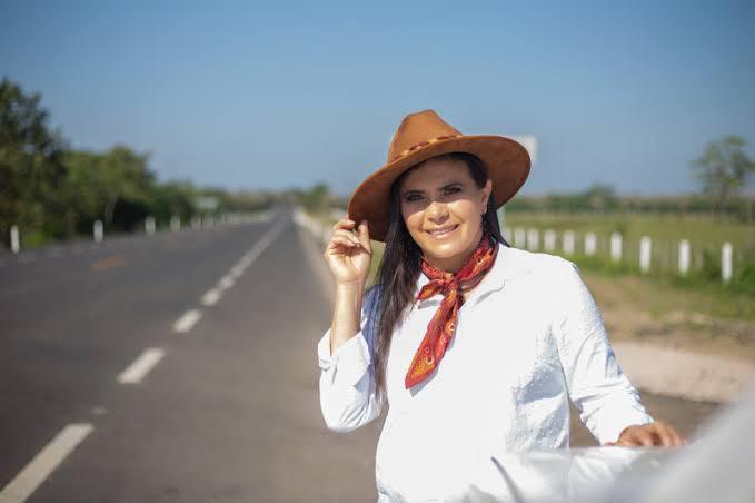 Sala Xalapa confirma candidatura de Manuela Obrador