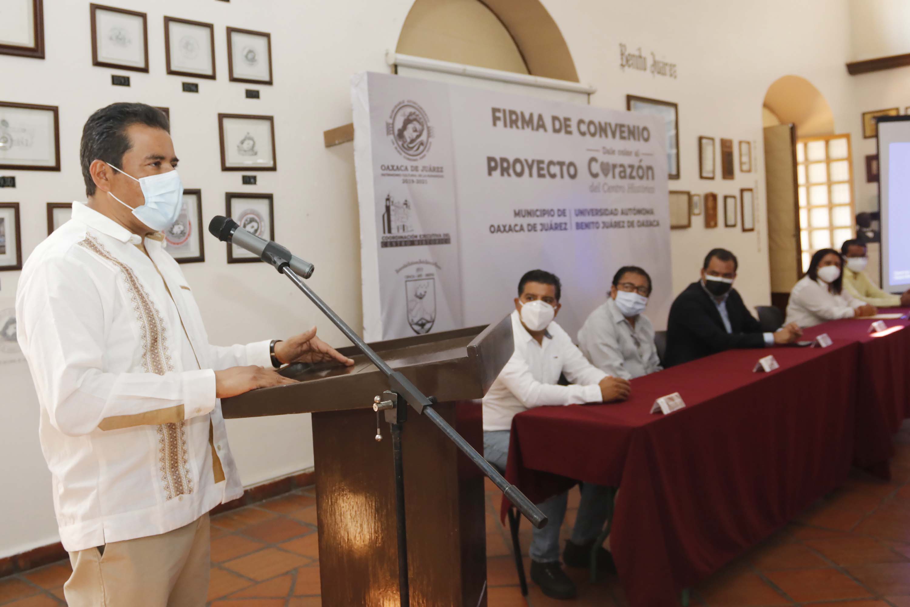 La UABJO y el Ayuntamiento capitalino, estrecharon alianzas de colaboración