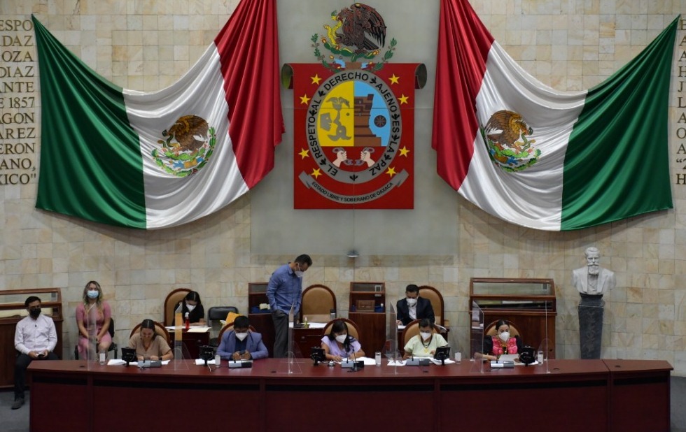 Piden en el Congreso atender a jefas de familias desempleadas