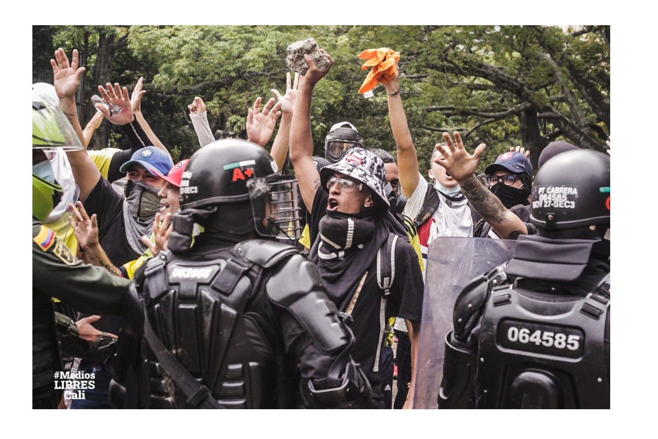 Desde Colombia: por protestas una veintena de muertes y 80 desaparecidos