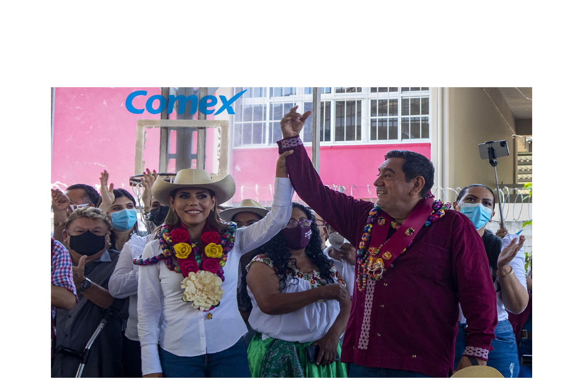 Inicia campaña Evelyn Salgado y su papá se lleva las palmas