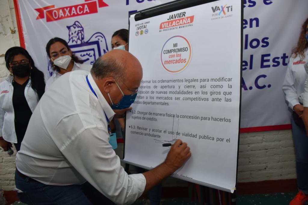 Acuerda Villacaña incentivar la competitividad  de los mercados públicos