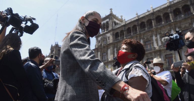 Confusión y falta de interés durante el simulacro nacional en el zócalo