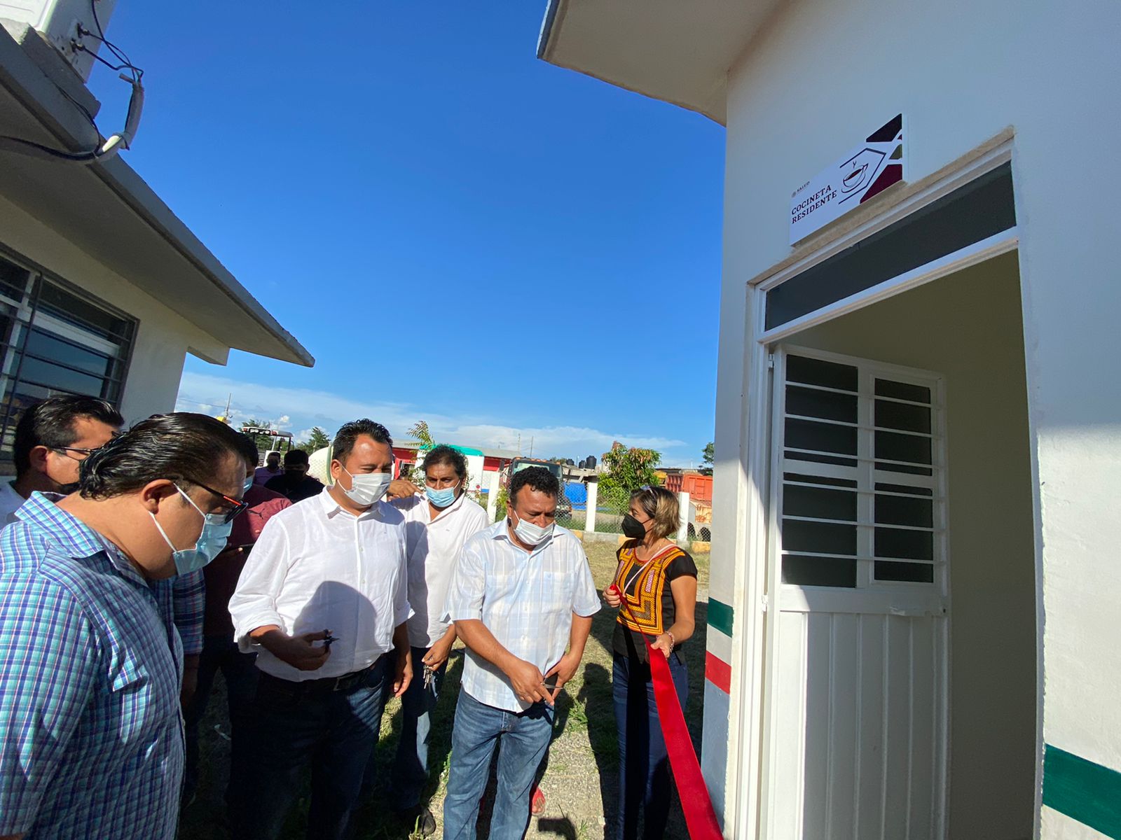 Inaugura Emilio Montero rehabilitación y ampliación del Centro de Salud de La ventosa