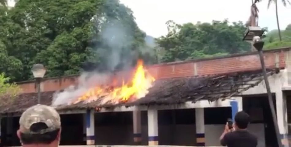 En Oaxaca, con violencia inicia proceso electoral en Santiago Laollaga y Xadani