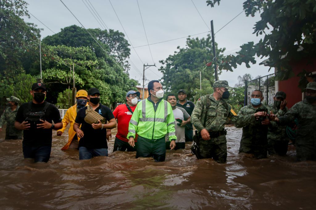 Aplica Sedena PLAN DN-III en Juchitán, por inundación: Emilio Montero