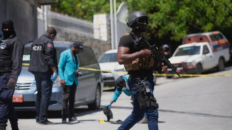 Policía mata a cuatro presuntos asesinos del presidente de Haití y detiene a dos