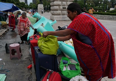 Familias triquis que fueron desplazadas por la violencia vuelven a Tierra Blanca