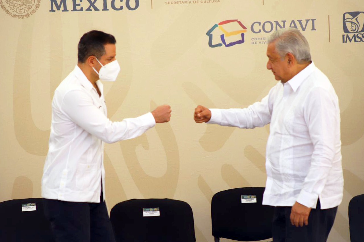 Supervisan avances del Programa Nacional de Reconstrucción en Oaxaca