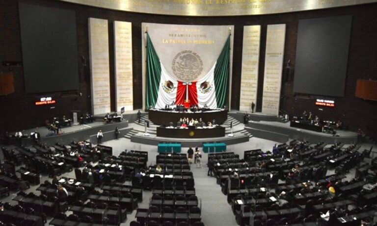 Cuatro legisladores de Oaxaca “huyen” a sesión de desafuero de diputado del PT indagado por enriquecimiento ilícito