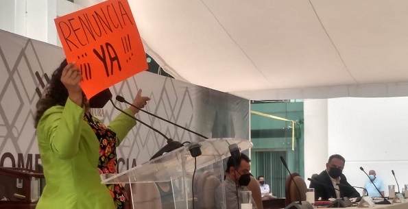 Entre cruce de reproches, comparece titular de Sedapa ante diputadas y diputados de Oaxaca