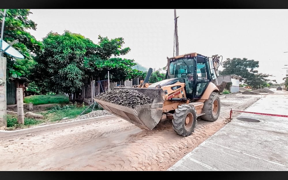 Con pavimentación en la colonia Binu Gada, seguimos urbanizando la periferia de la ciudad: Emilio Montero