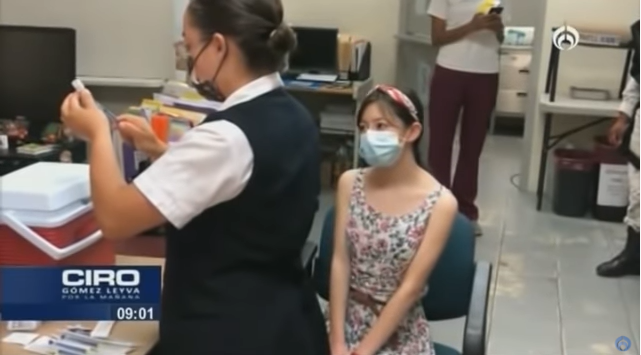 Con tal de vacunar a su hija, estos padres mexicanos interpusieron un amparo