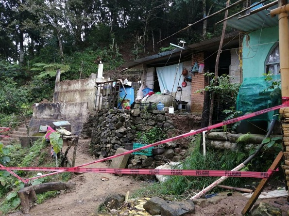 Huracán Grace y pobreza sepultan a la familia Moreno en Veracruz