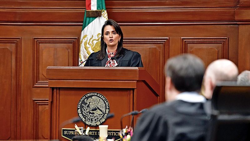 Ríos Farjat: «Somos una sola gran mujer ante la historia»