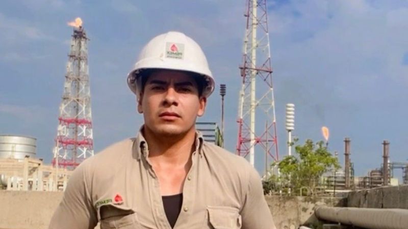 Soy gay, ¿y qué?, responde trabajador de Pemex a críticas en redes y se viraliza