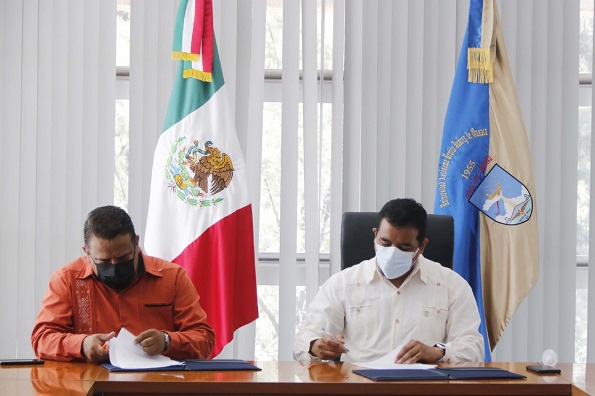 La UABJO firma carta de intención con el Presidente Municipal Electo de la Villa de Mitla