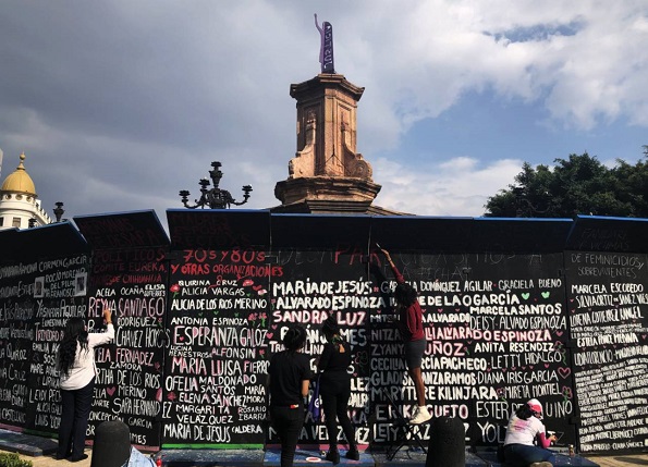 Reivindican Glorieta de las mujeres que luchan: «Si lo borran lo volvemos a pintar»