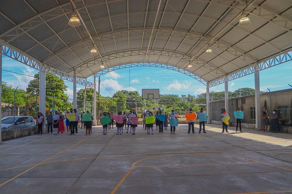 Inaugura Ayuntamiento cancha de usos múltiples con techado en Tele secundaria 15 de septiembre