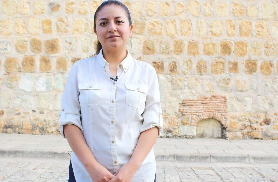 Egresadas de la UABJO recibieron mención honorífica por investigación de mujeres indígenas en la ciencia