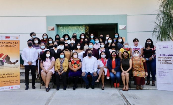 La UABJO imparte Cátedra Itinerante de Mujeres Afromexicanas