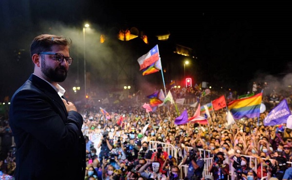 “El destino de Chile lo resolverá la Constituyente, no Gabriel Boric”