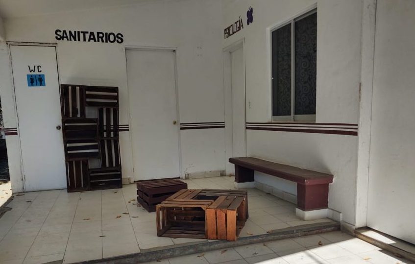 Encuentra Gaby Díaz un palacio saqueado, en pésimas condiciones