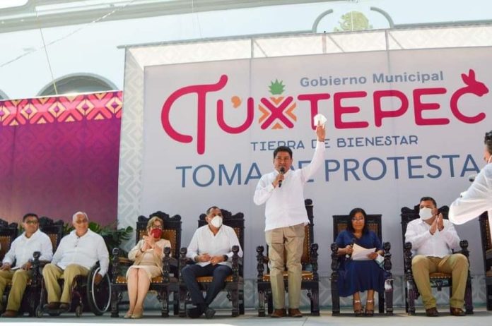Con deudas, desmantelamiento y colapso, arranca nueva administración de Tuxtepec