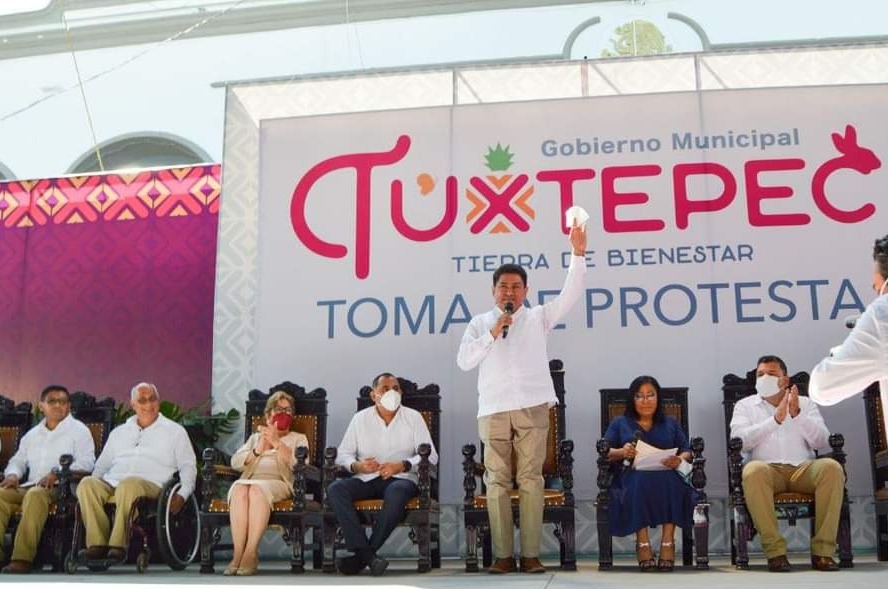 Con deudas, desmantelamiento y colapso, arranca nueva administración de Tuxtepec