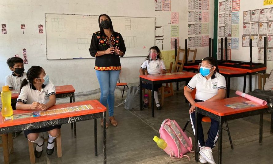 Regresan a clases presenciales en primaria “Miguel Hidalgo” en Oaxaca