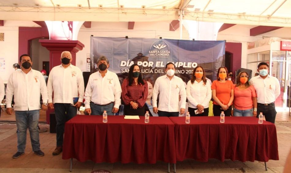 Inauguran el "Día por el empleo Santa Lucía del Camino 2022"