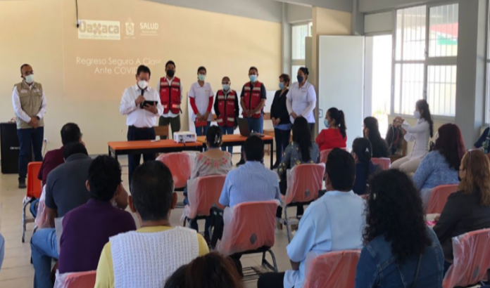 Imparte IEEPO capacitación en el Istmo para el regreso seguro a clases semipresenciales