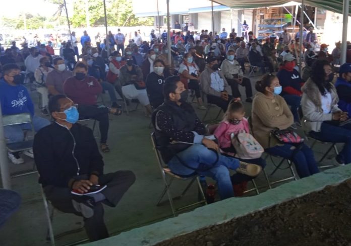 Cancelan reinicio de  consulta indigena para parque eólico en Unión Hidalgo, Oaxaca; solo asistieron 110 ciudadanos 