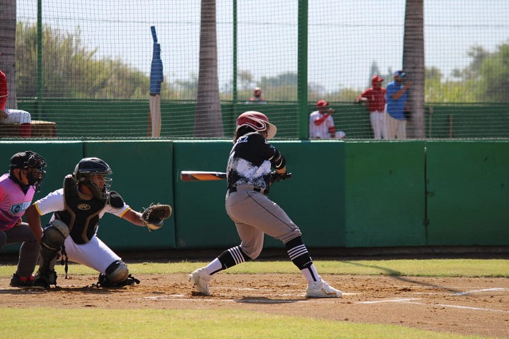 Valles Centrales impone condiciones en el beisbol