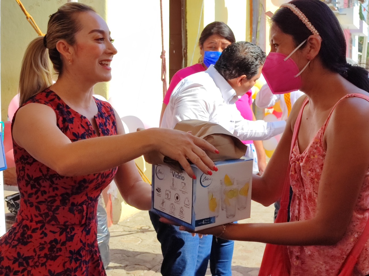 Reconoce Juan Carlos García Márquez labor de las madres para el bienestar en Santa Lucía del Camino