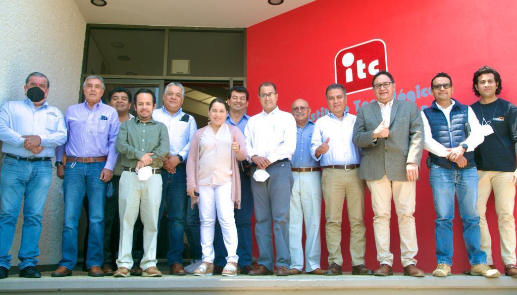 Empresarios de la construcción confían en Naty Díaz para cambiar el rumbo de Oaxaca