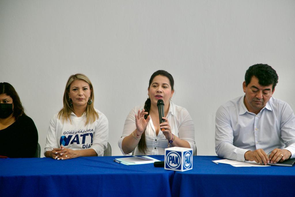 Más liderazgos sociales y ciudadanos dan su respaldo a Naty Díaz