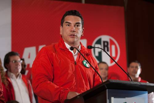 Ulises Ruiz pide renuncia de líder nacional del PRI y expulsión de Alejandro Murat por traición y someterse a AMLO