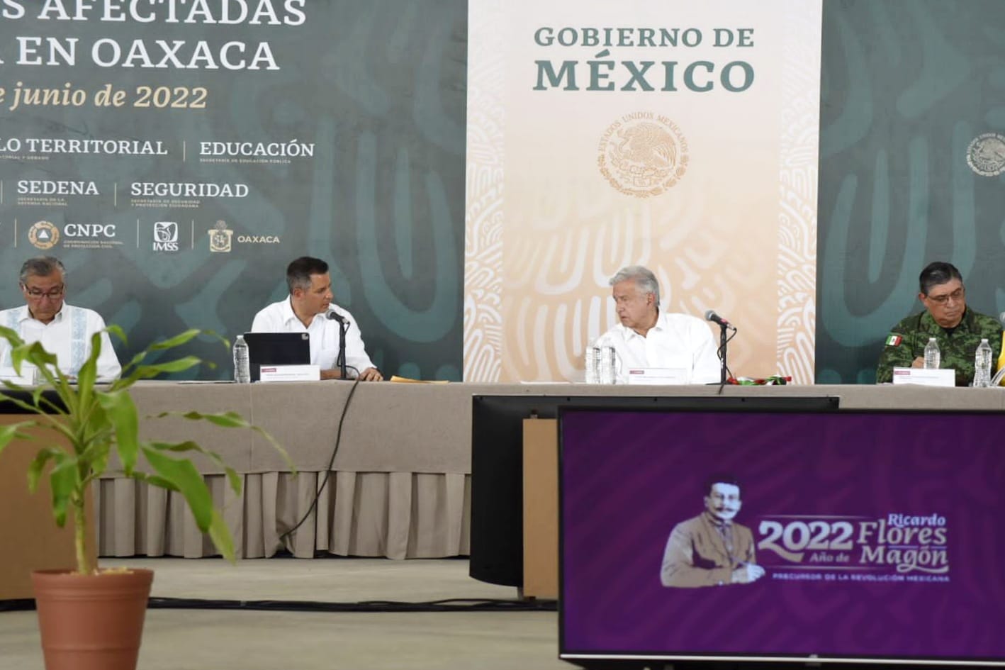 Se destinará 6 mil 513 mdp para reconstrucción de 38 municipios de Oaxaca afectados por Agatha
