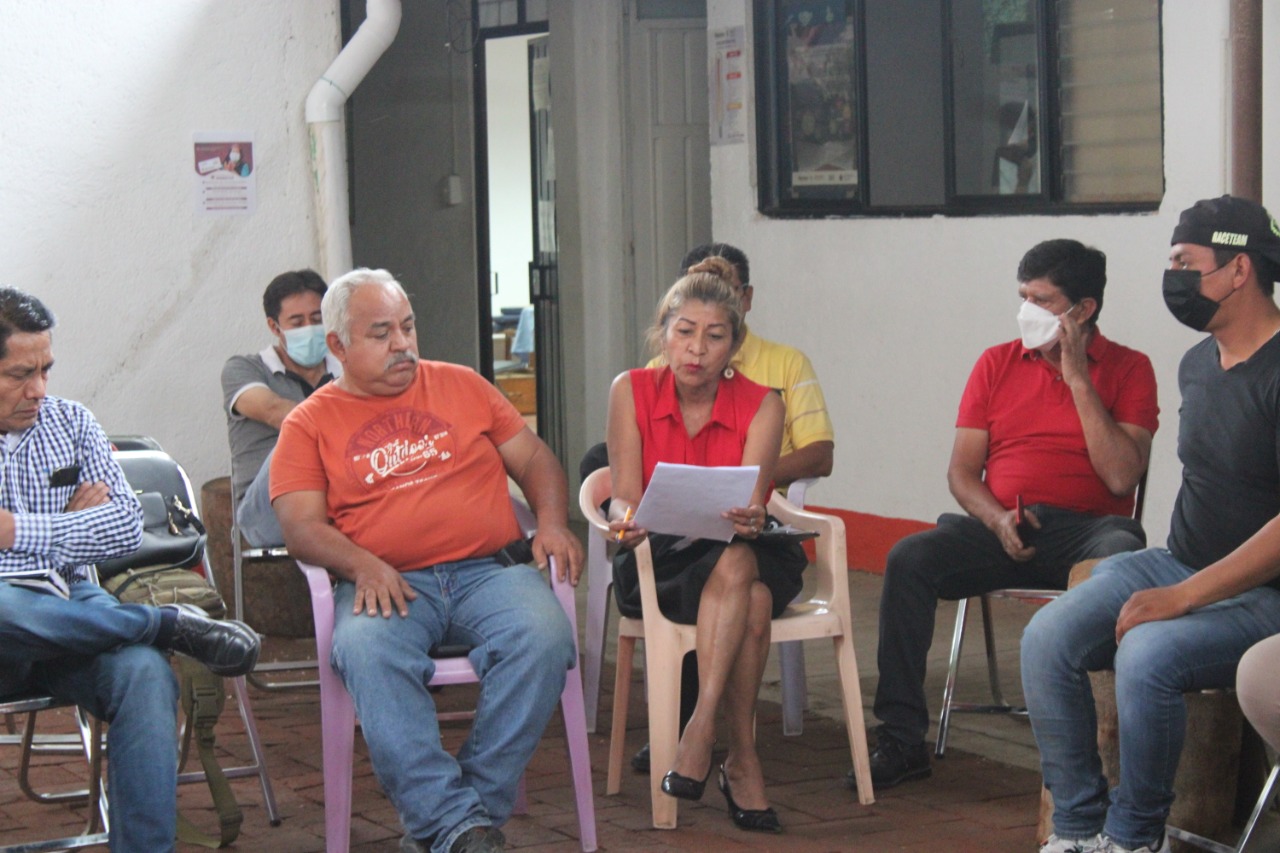 Presidenta de San Jacinto Amilpas en cónclave con estructuras