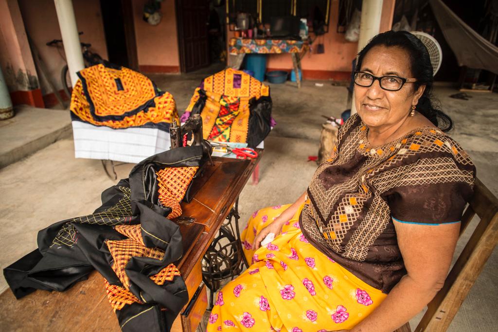 Textiles originarios en Oaxaca hacen frente ante la producción en masa