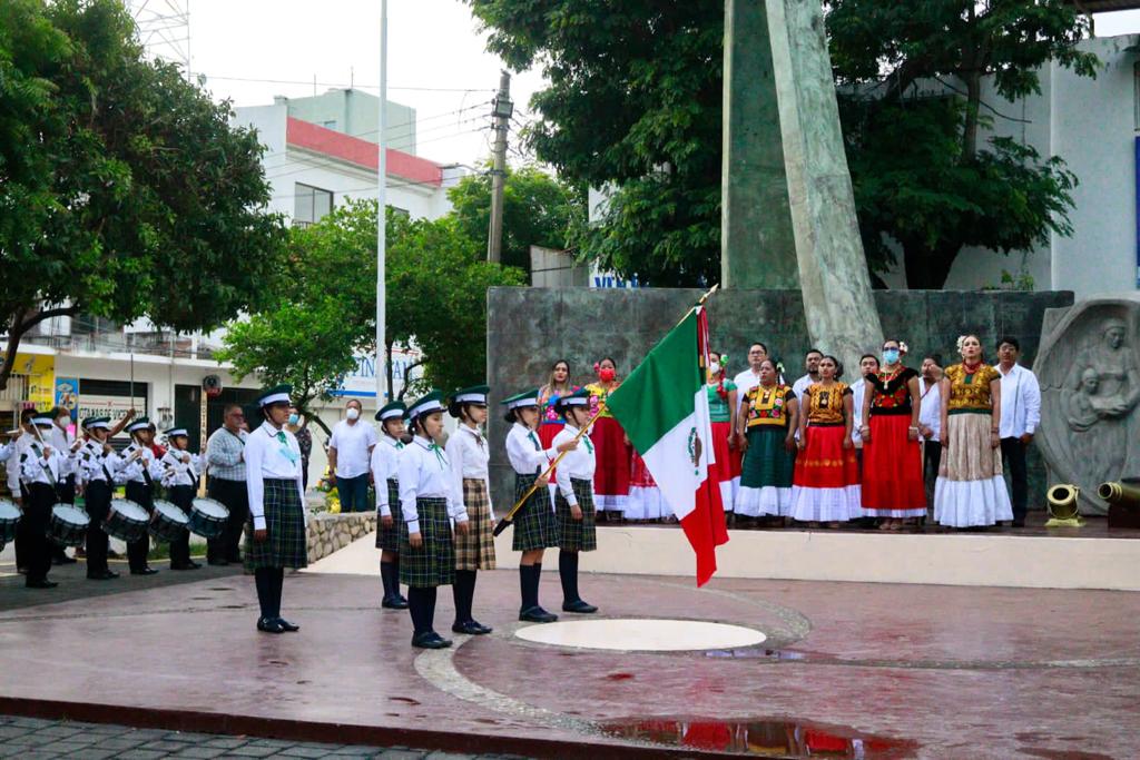 Conmemora gobierno de Juchitán 212 aniversario del inicio de la Guerra de Independencia