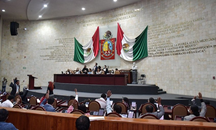 Diputadas de Morena proponen eliminar plazo a pueblos de sistemas normativos para integrar ayuntamientos paritarios en 2023
