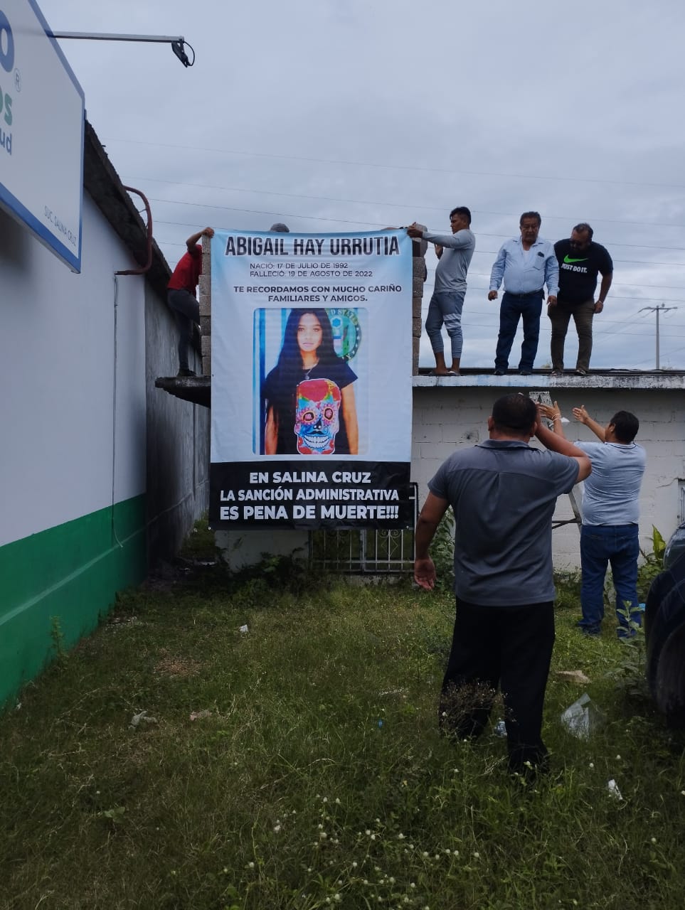 Abigail fue hallada sin vida en la Comisaría de Salina Cruz, Oaxaca y no en “otro lugar”; familiares exigen especificar datos en acta de defunción