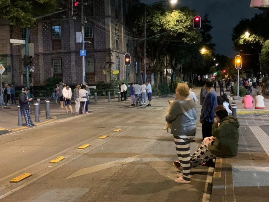 Nuevo sismo de magnitud 6.9 sorprende en la madrugada: mueren dos personas en CDMX y evalúan daños en estados